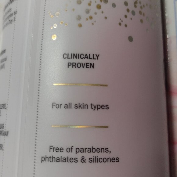 NWT Olay Intensely Hydrating Body Wash and NWT Secret Clinical 72 hour Deodorant - Picture 6 of 11